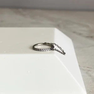 Aro clicker circonitas y cadena Titanio