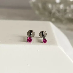Labret Cristal fuxcia Titanio
