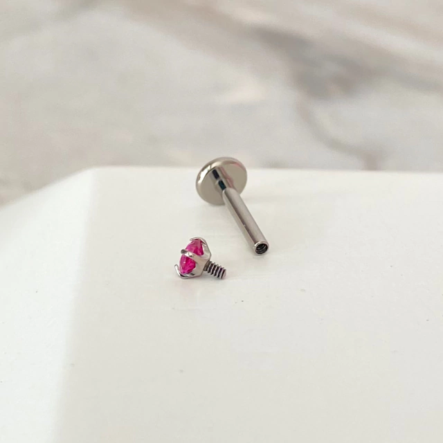 Labret Cristal fuxcia Titanio - Image 3