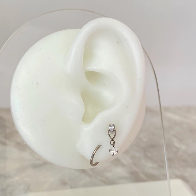 Labret con circón colgante Titanio - Image 3