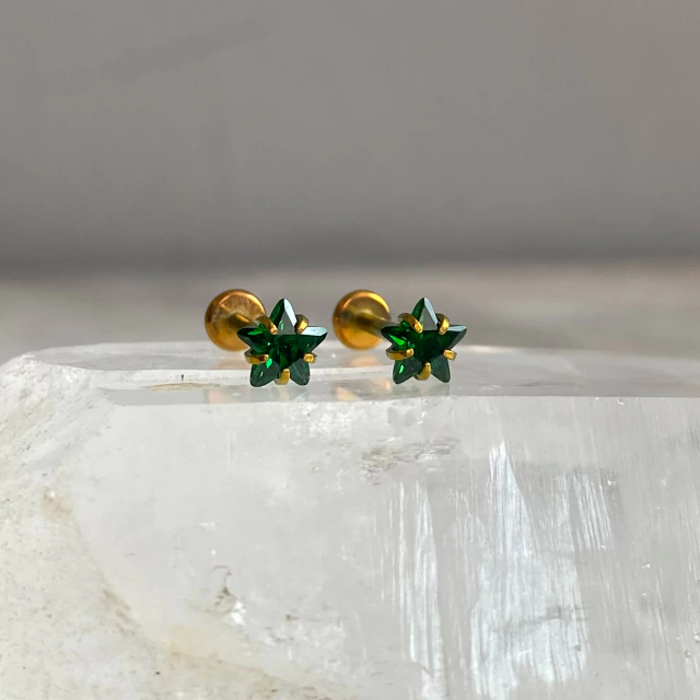 Labret estrella grande titanio - Image 4