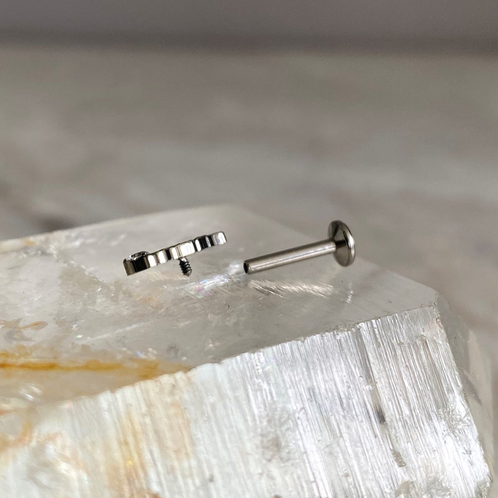 Labret Unicornio Titanio - Image 3