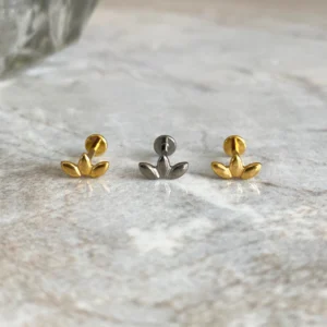 labret tres petalos titanio