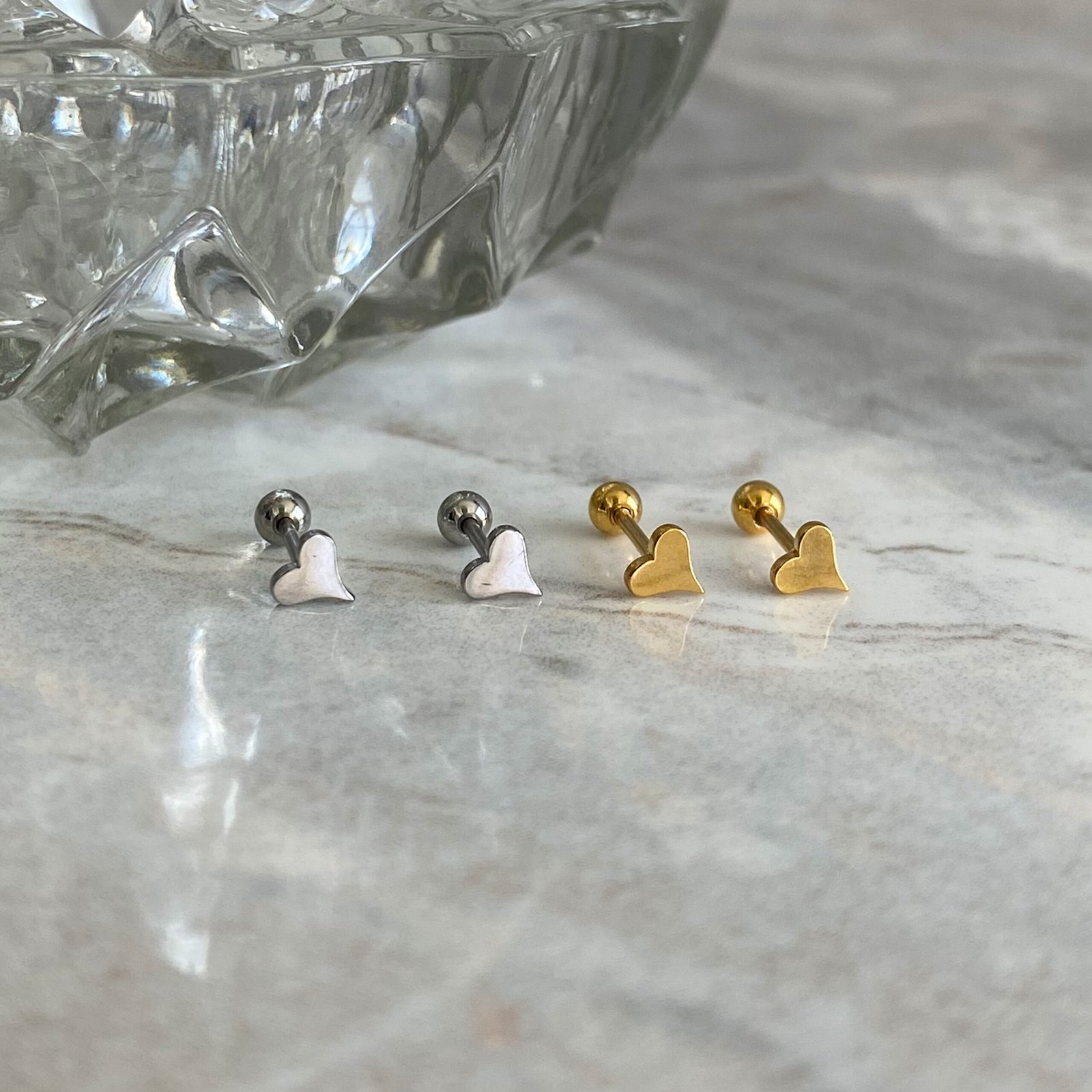 Piercing recto corazón acero
