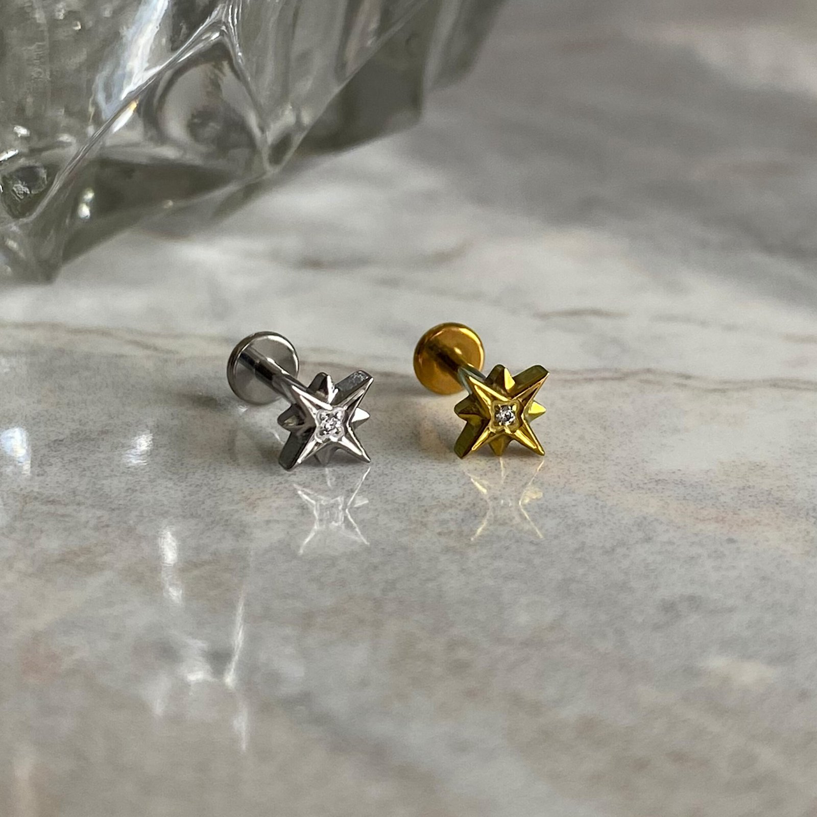 Labret Estrella Zirconia Titanio