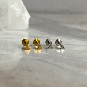 Labret corazón mini titanio