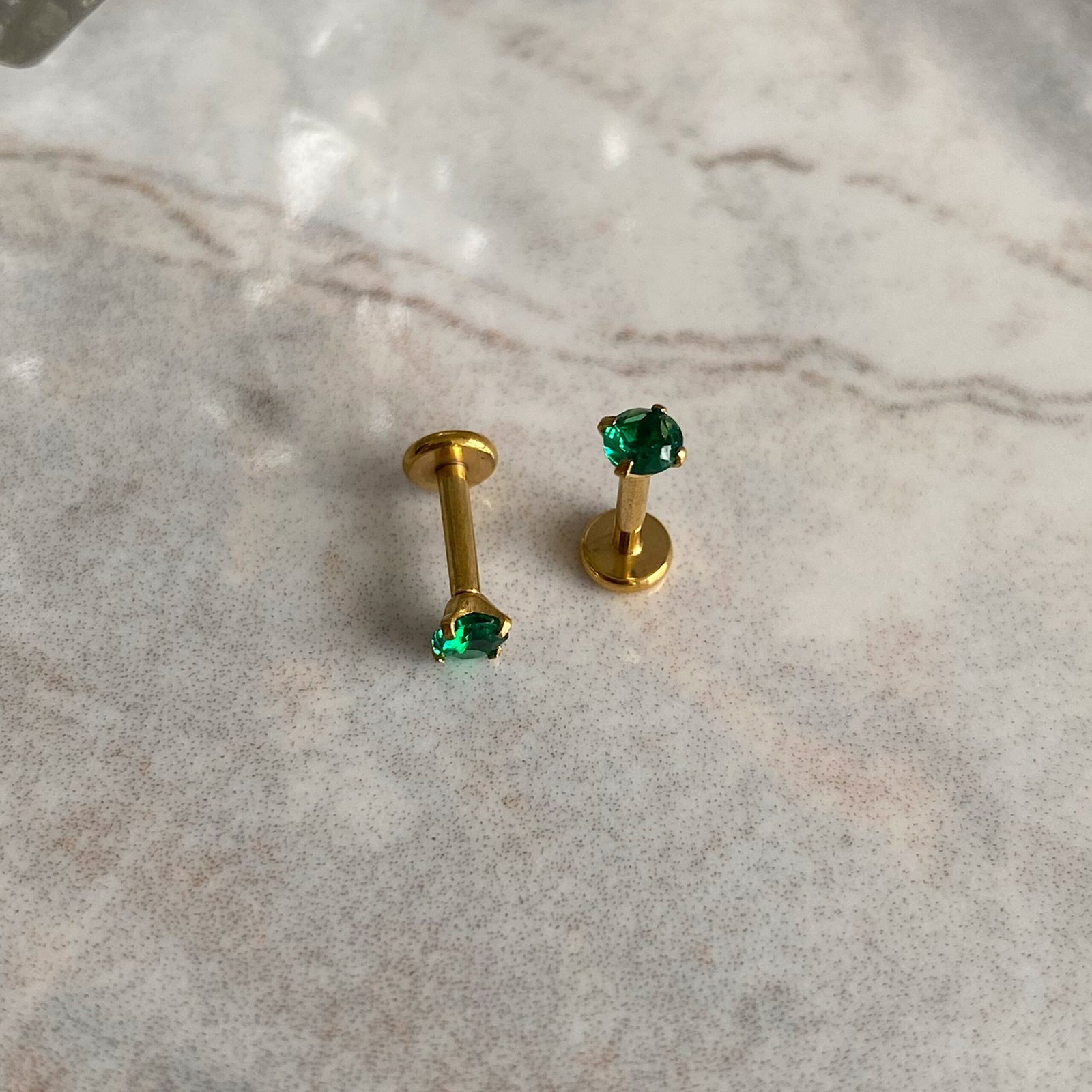 Labret circon verde Acero - Image 2