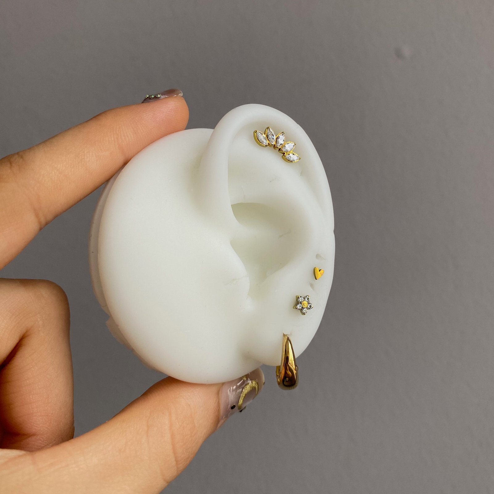 Set Victoria Titanio, joyería para piercings de Kalon